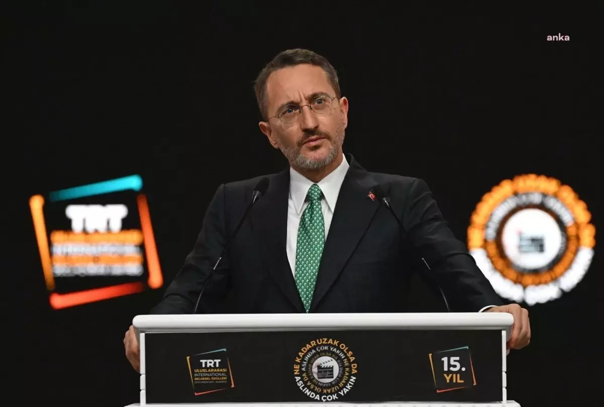 Fahrettin Altun\'dan Deniz Yücel\'e Yanıt: \'Milli İradeye Soytarı Demek Sizin Haddiniz Değil\'