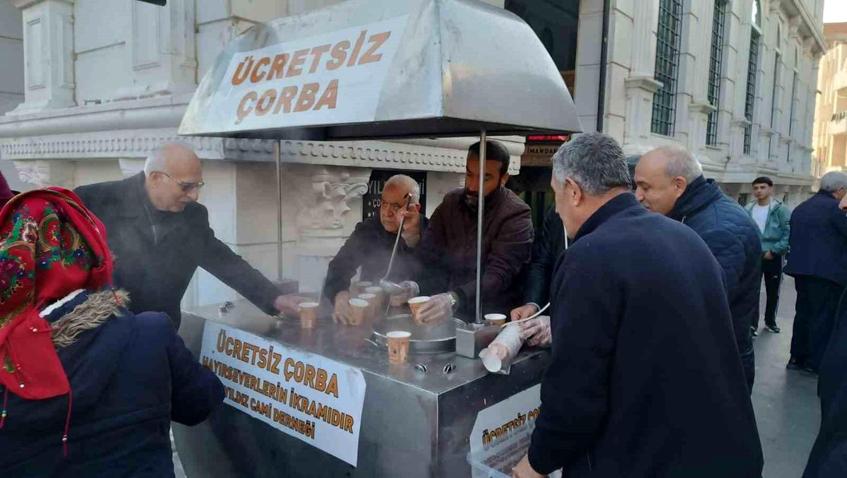 Batman\'da Günde 500 Vatandaşa Ücretsiz Çorba