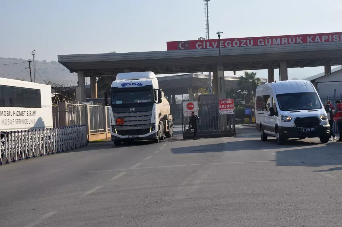 Cilvegözü Gümrük Kapısı\'nda TIR yoğunluğu