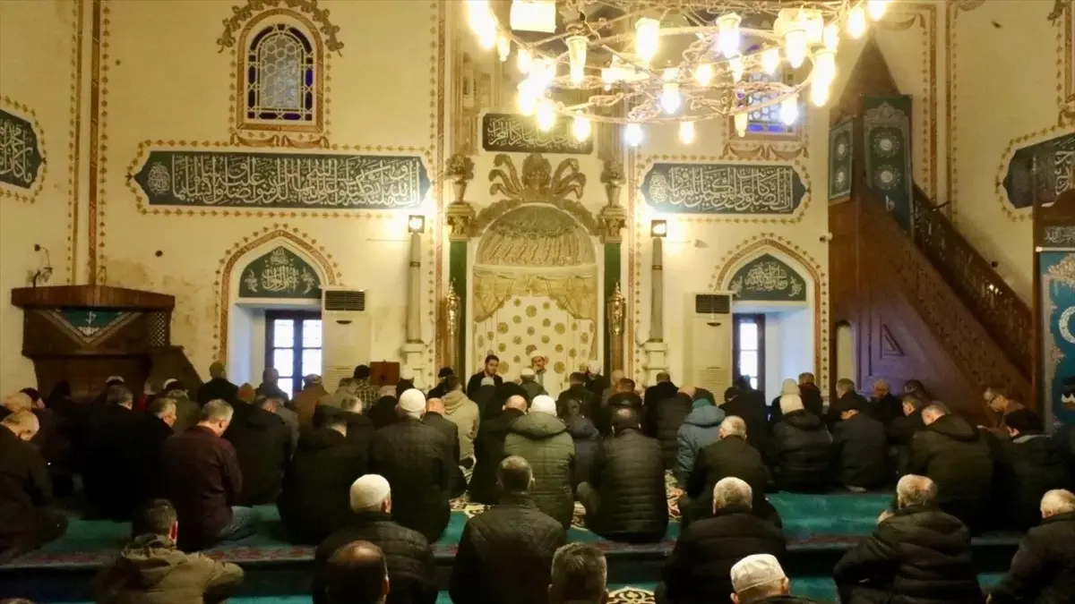 Fırat Kalkanı Harekatı şehidi Göktan Özüpek için mevlit okutuldu