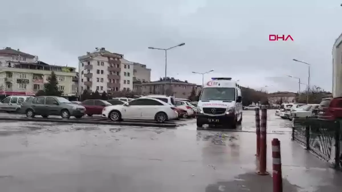 Bursa\'da Oğul Babayı Bıçakladı