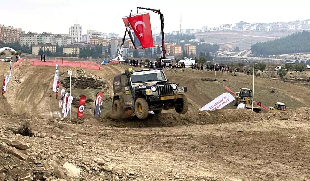 Kilis\'te Akdeniz Offroad Kupası Sezon Finali Heyecanı