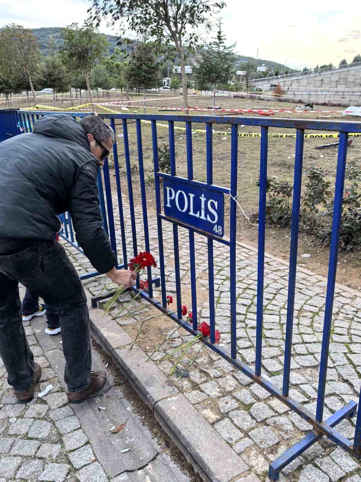 Muğla\'daki Helikopter Kazasında Duygusal Anlar