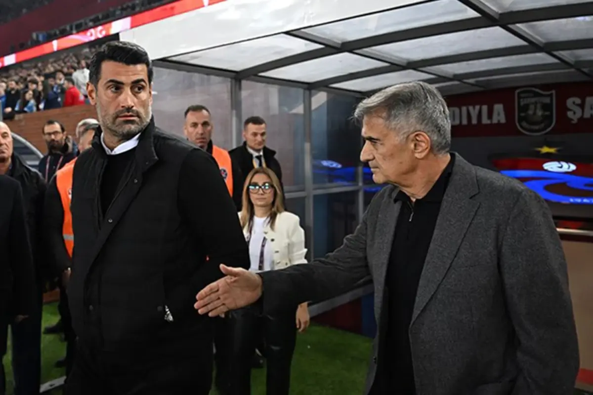 Volkan Demirel\'den olay tepki! Şenol Güneş\'in elini sıkmadı