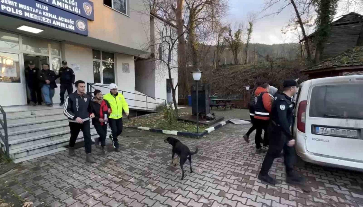 Bartın\'da Cinsel İstismar Davası: 3 Kişi Tutuklandı
