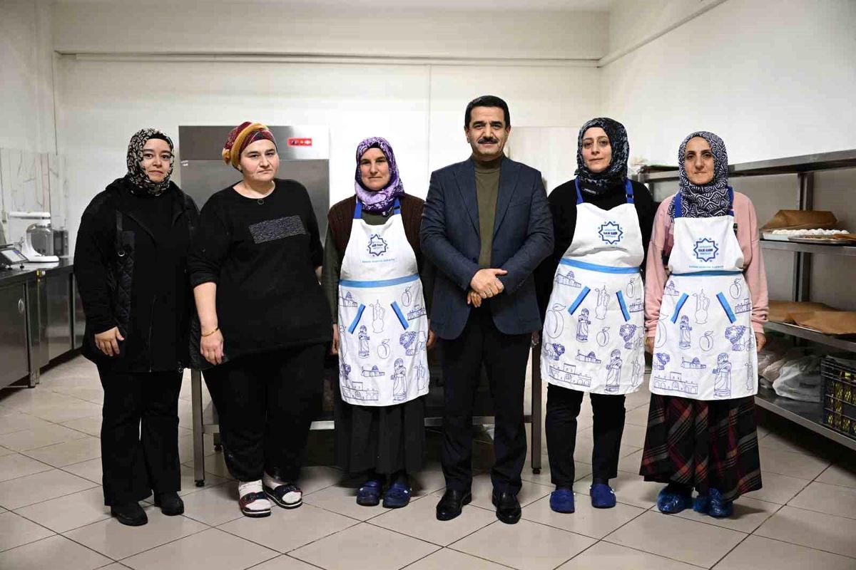 Başkan Taşkın, Kadın Kooperatifini Ziyaret Etti
