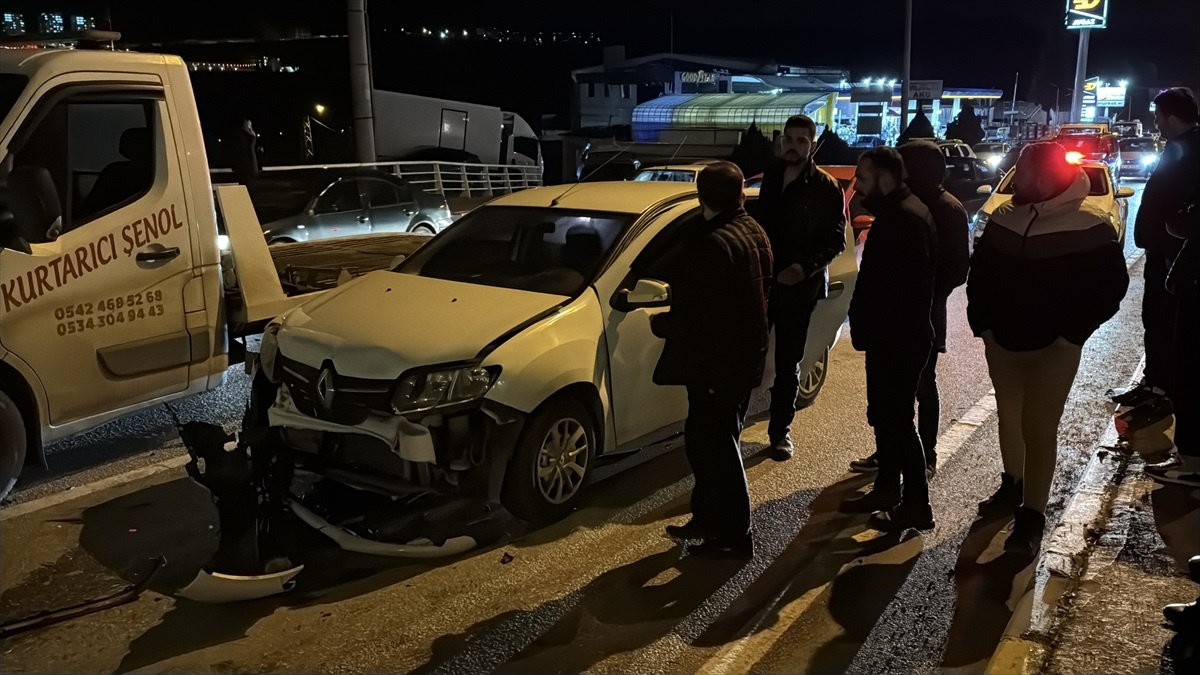 Karabük\'te zincirleme trafik kazasında 3 kişi yaralandı