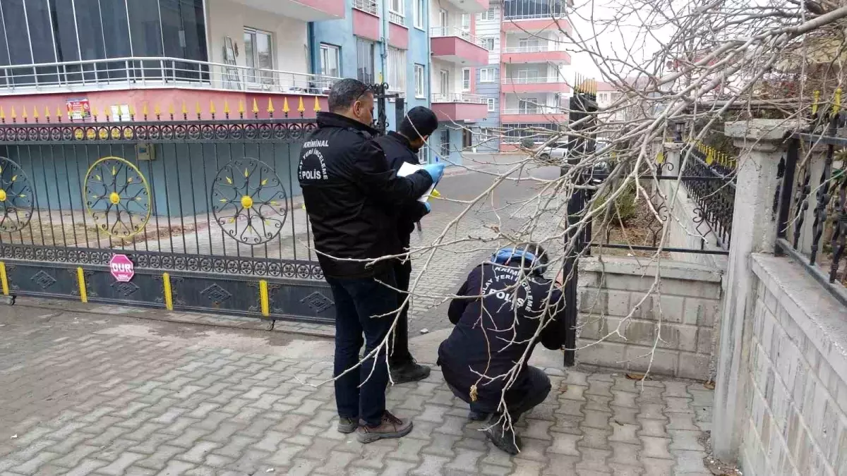 Malatya\'da Tartışma Kanlı Bitti: Genç Hayatını Kaybetti