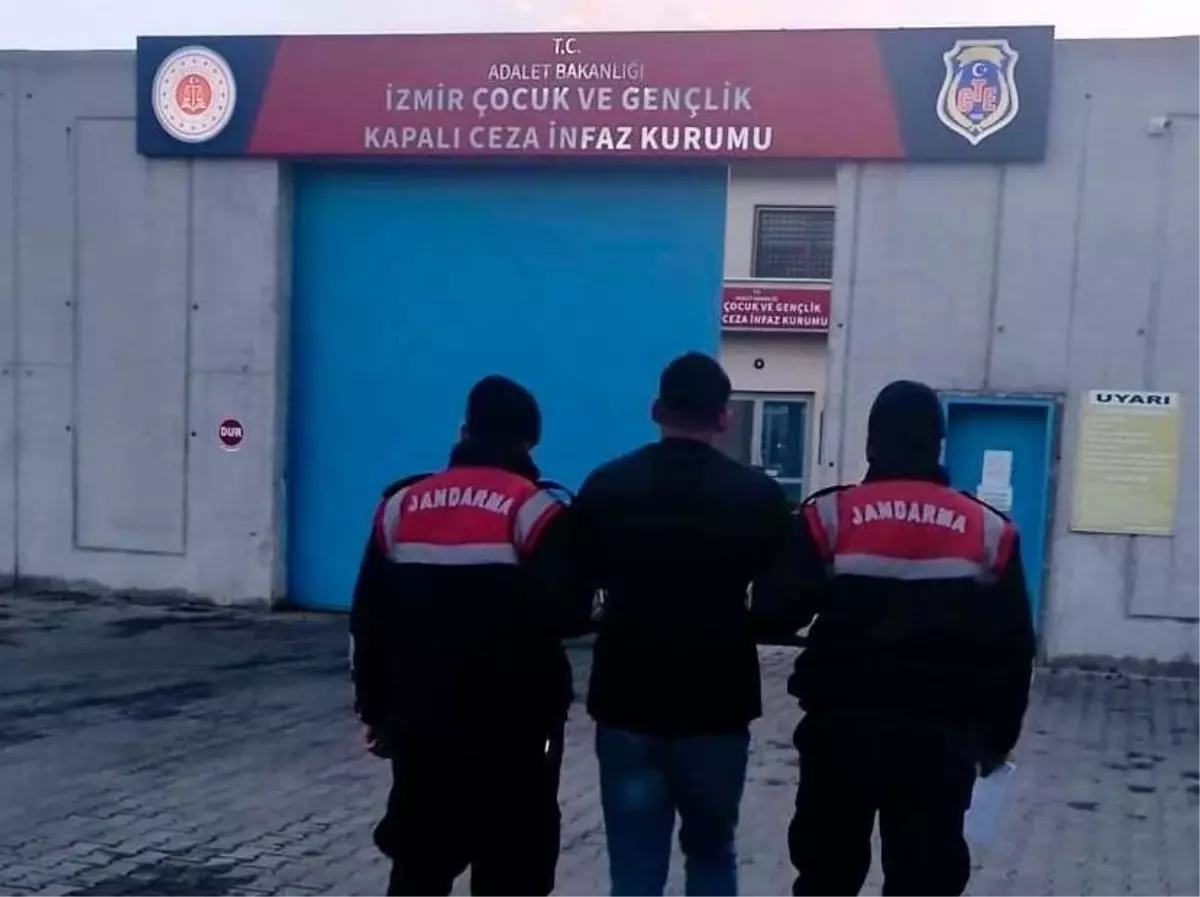 17 Yaşındaki Genç, 22 Yıl Hapisle Arandı