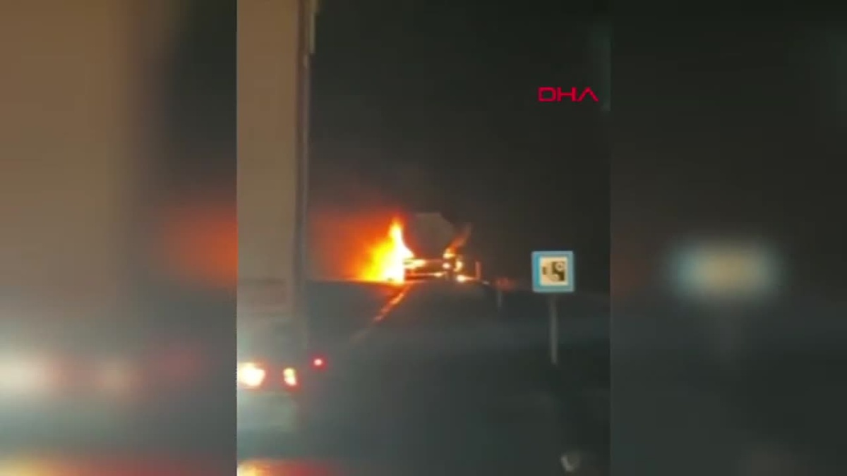 Şırnak\'ta Akaryakıt Yüklü Tanker Alev Aldı