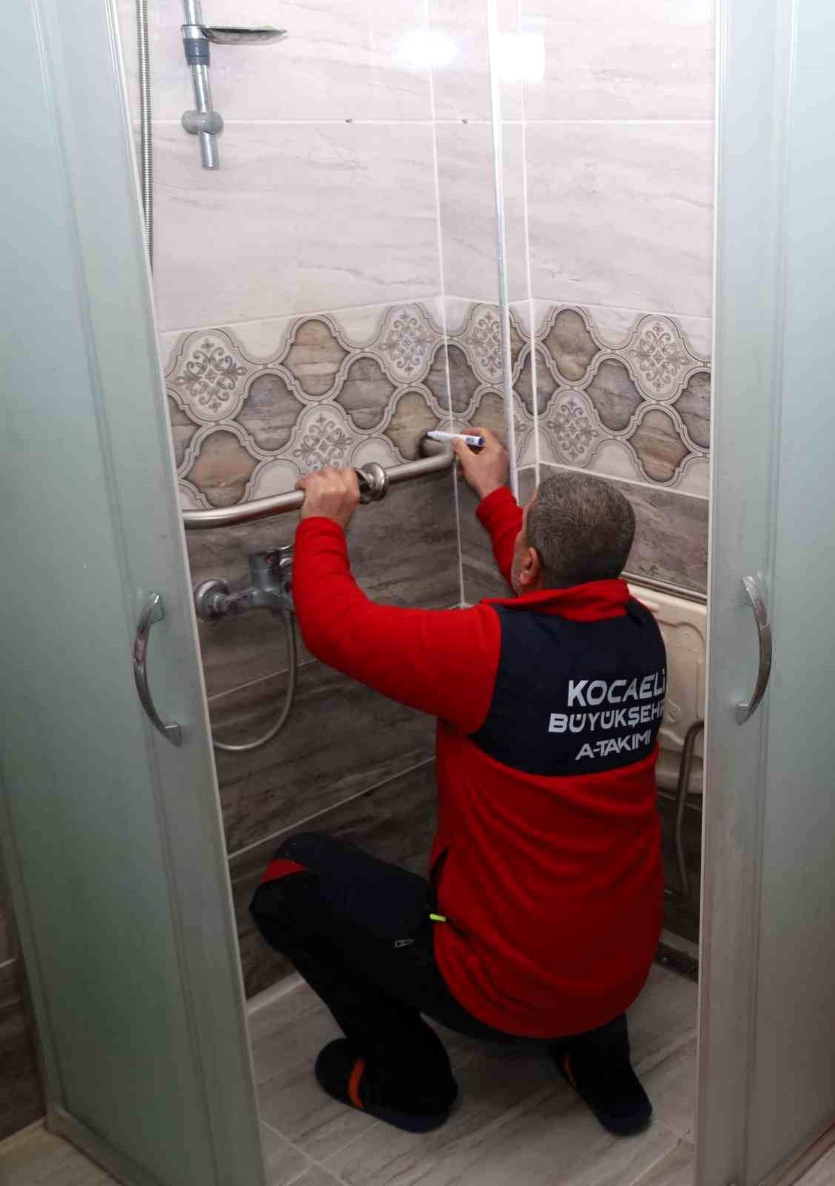 Kocaeli\'de Yaşlı ve Engellilere Destek Projesi