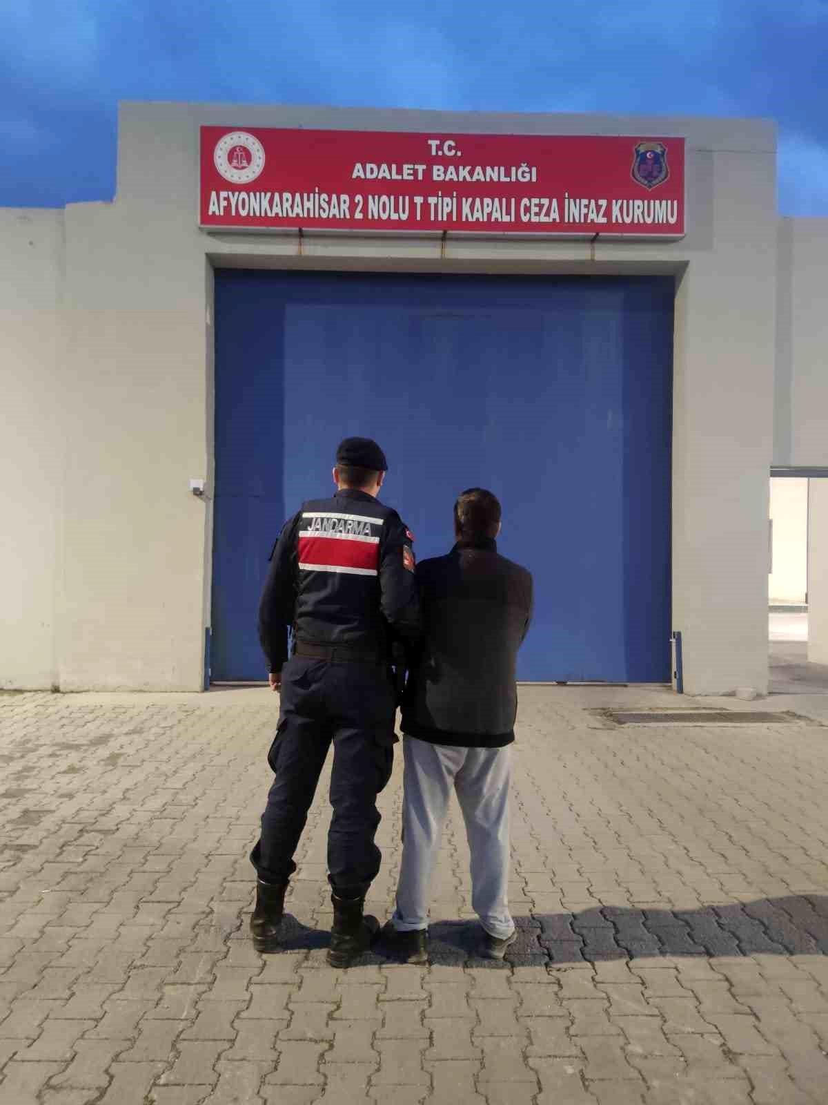 Hapis Cezaevi Aranan Şahıs Yakalandı