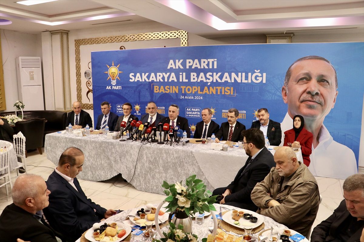AK Parti Sakarya\'da Kongre Sürecini Tamamlıyor