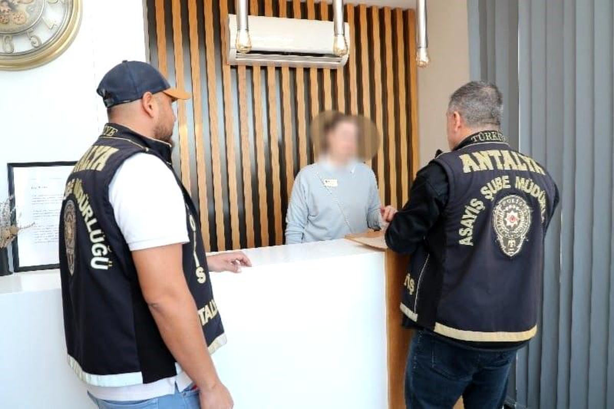 Antalya\'da Asayiş Operasyonu: 184 Tutuklama