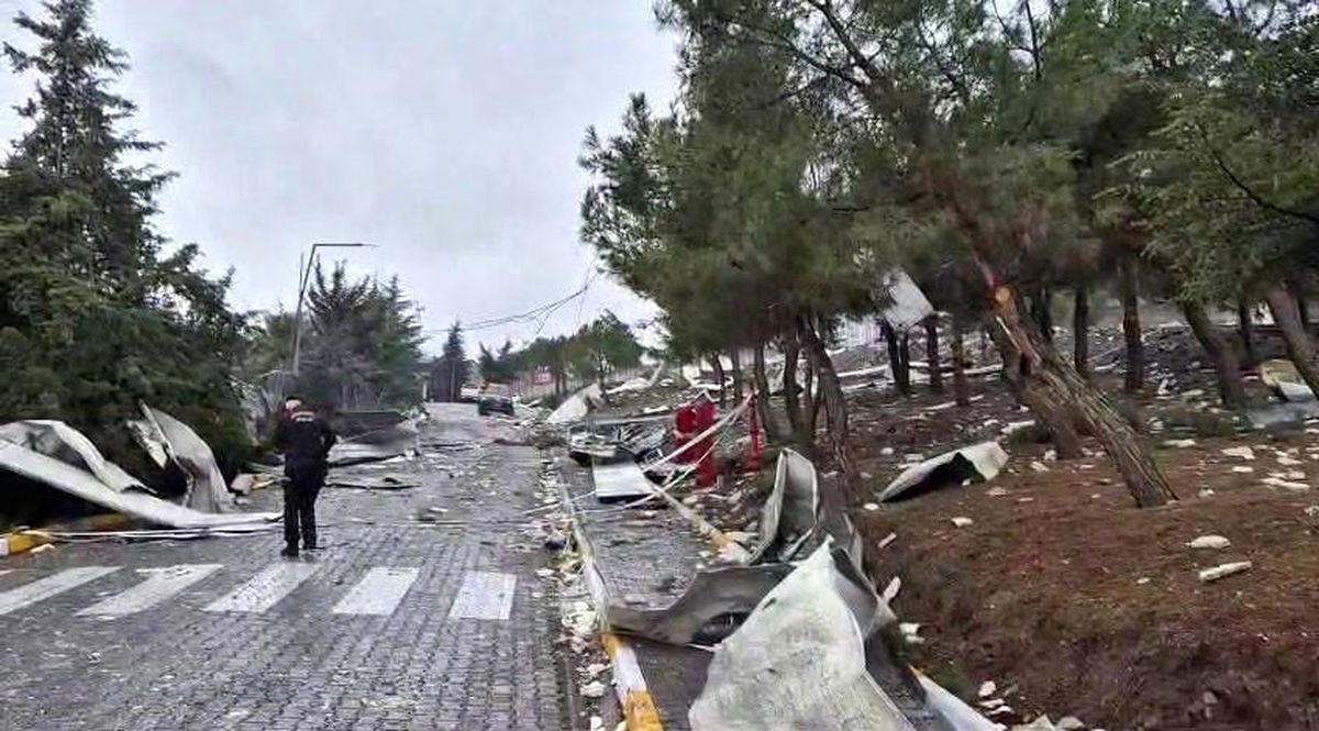 Balıkesir\'de Mühimmat Fabrikasında Patlama: 12 Ölü, 3 Yaralı