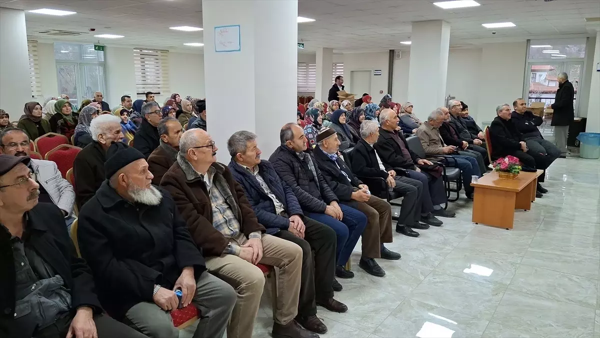 Beypazarı\'ndan Umreye Uğurlama Semineri