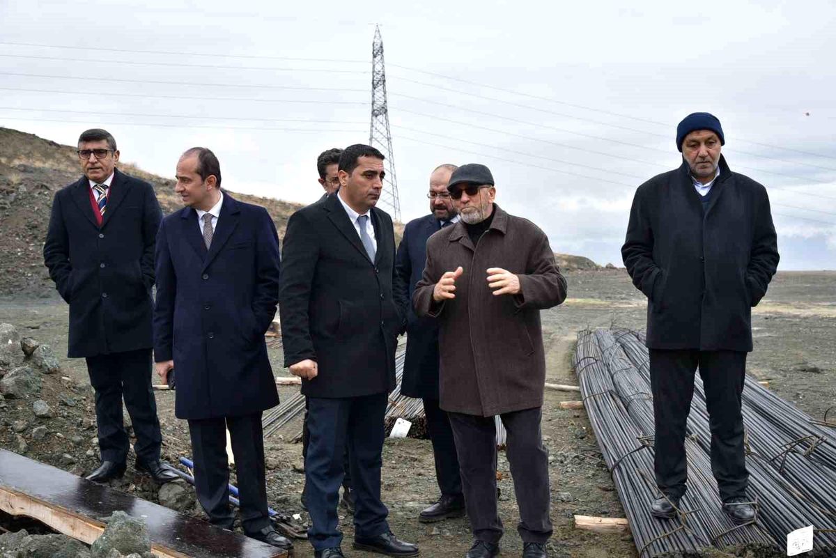Elazığ\'da Modern Hayvan Ürünleri Tedarik ve Ticaret Merkezi İnşaatı Devam Ediyor