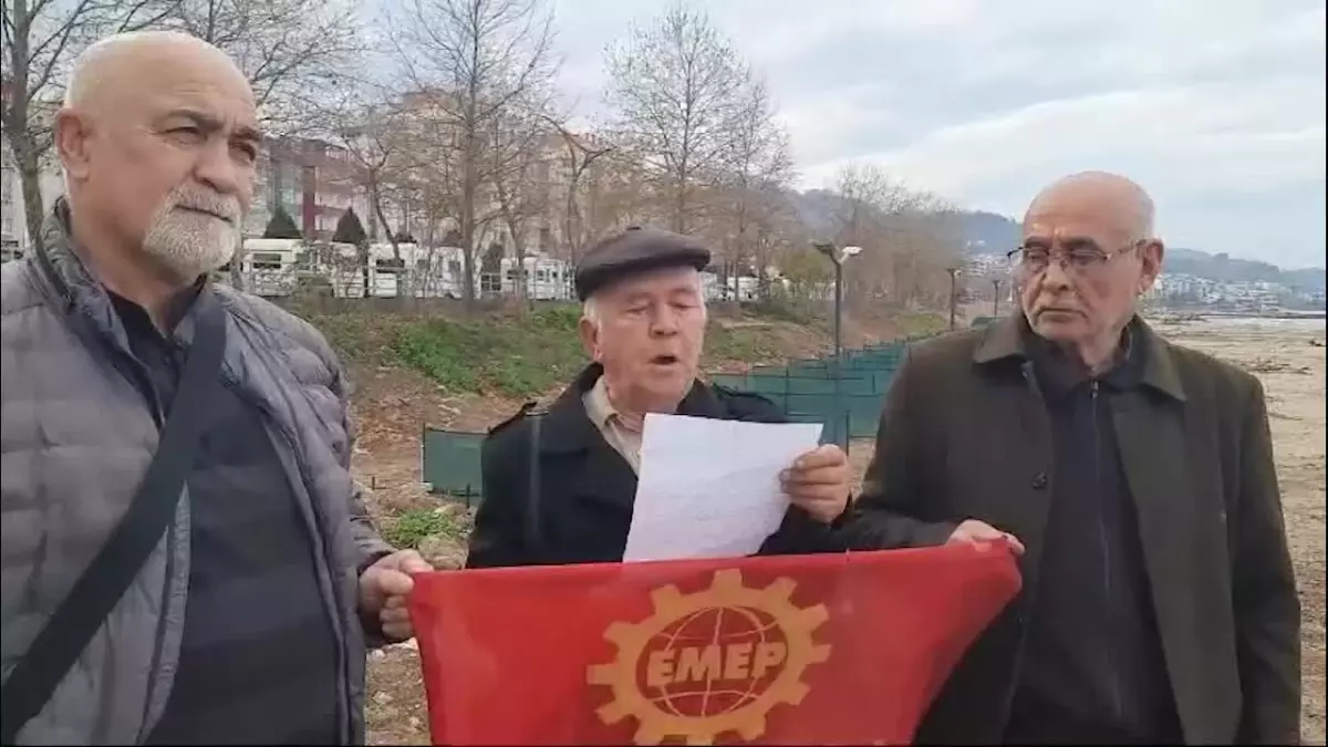 Emek Partisi Giresun\'da Kumsal Alanına Karavan Parkı Yapımına Tepki Gösterdi