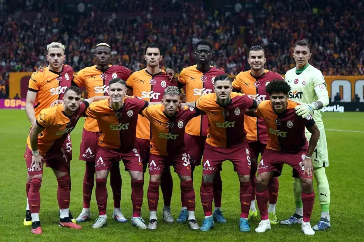 Galatasaray İlk Yarıyı Lider Tamamladı