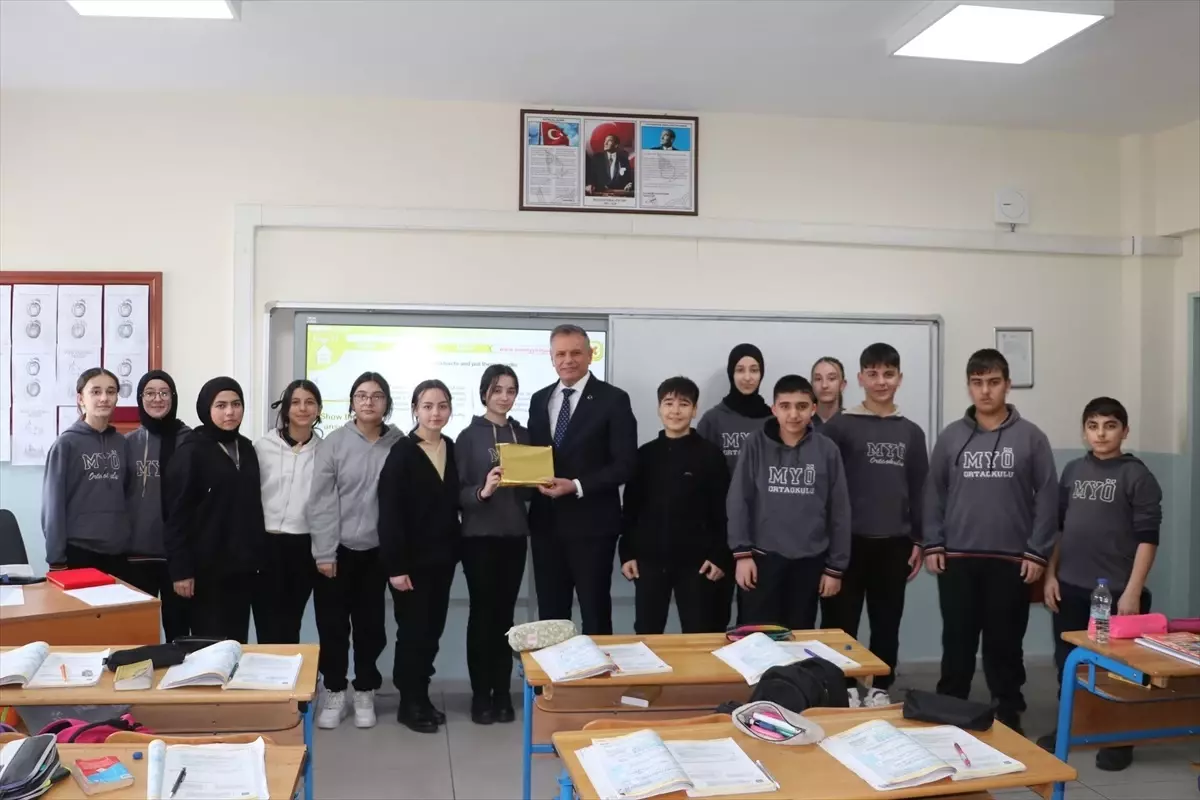 Öğrenci Tüketici Hakları Yarışmasında Birinci Oldu