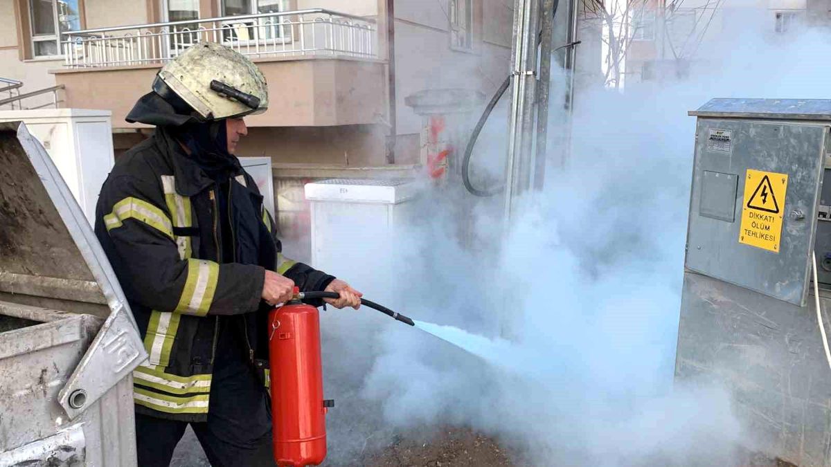 Karaman\'da Elektrik Yangını Korku Yarattı