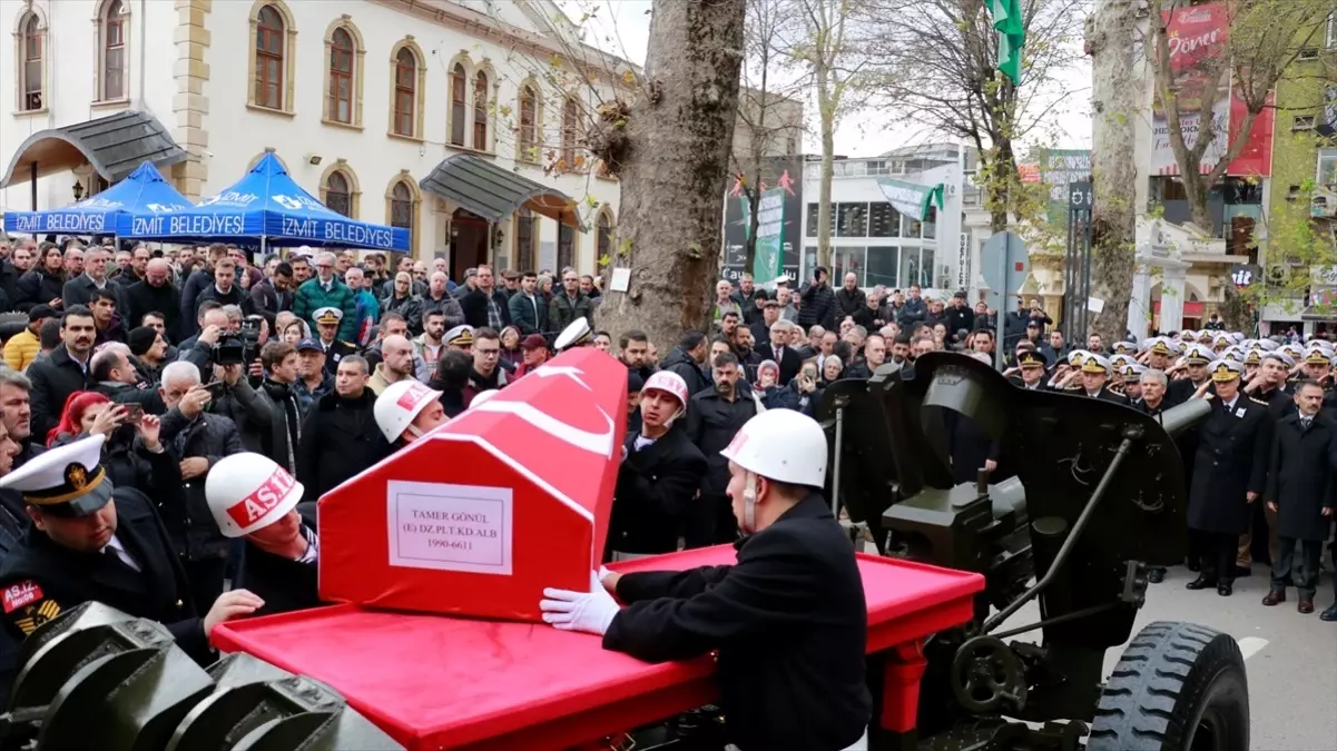 Emekli Albay Tamer Gönül\'ün Cenazesi Defnedildi