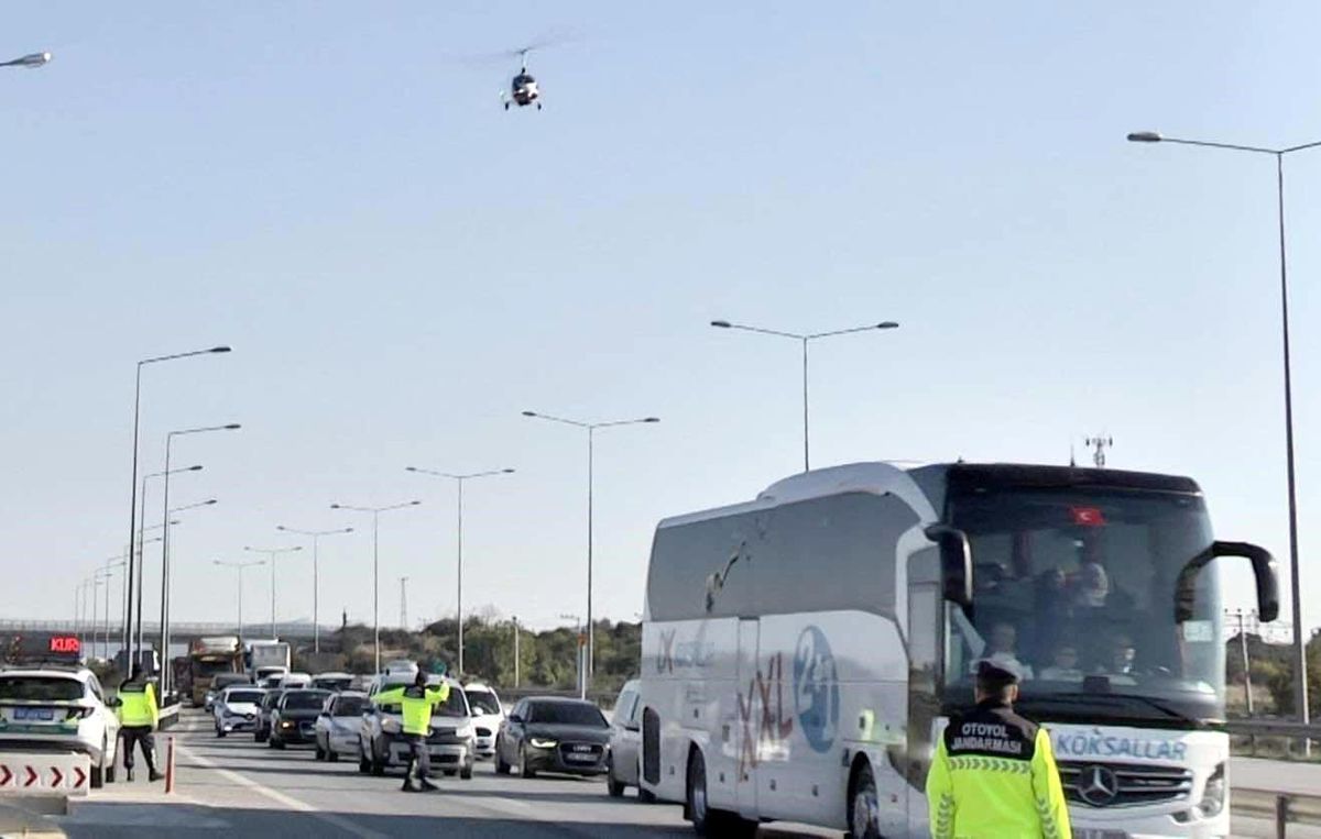 Mersin\'de Hava Denetimi: 20 Araç Cezalandırıldı