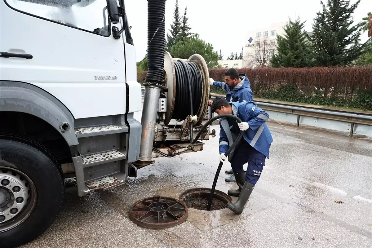 Antalya\'da Sağanak İçin Önlemler Artırıldı