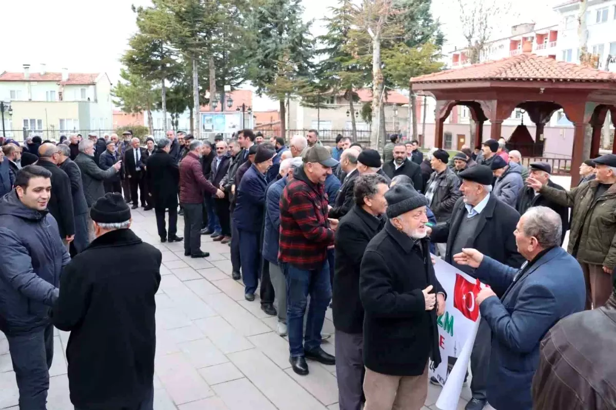 Şehit aileleri ve gaziler umre ziyareti için kutsal topraklara uğurlandı