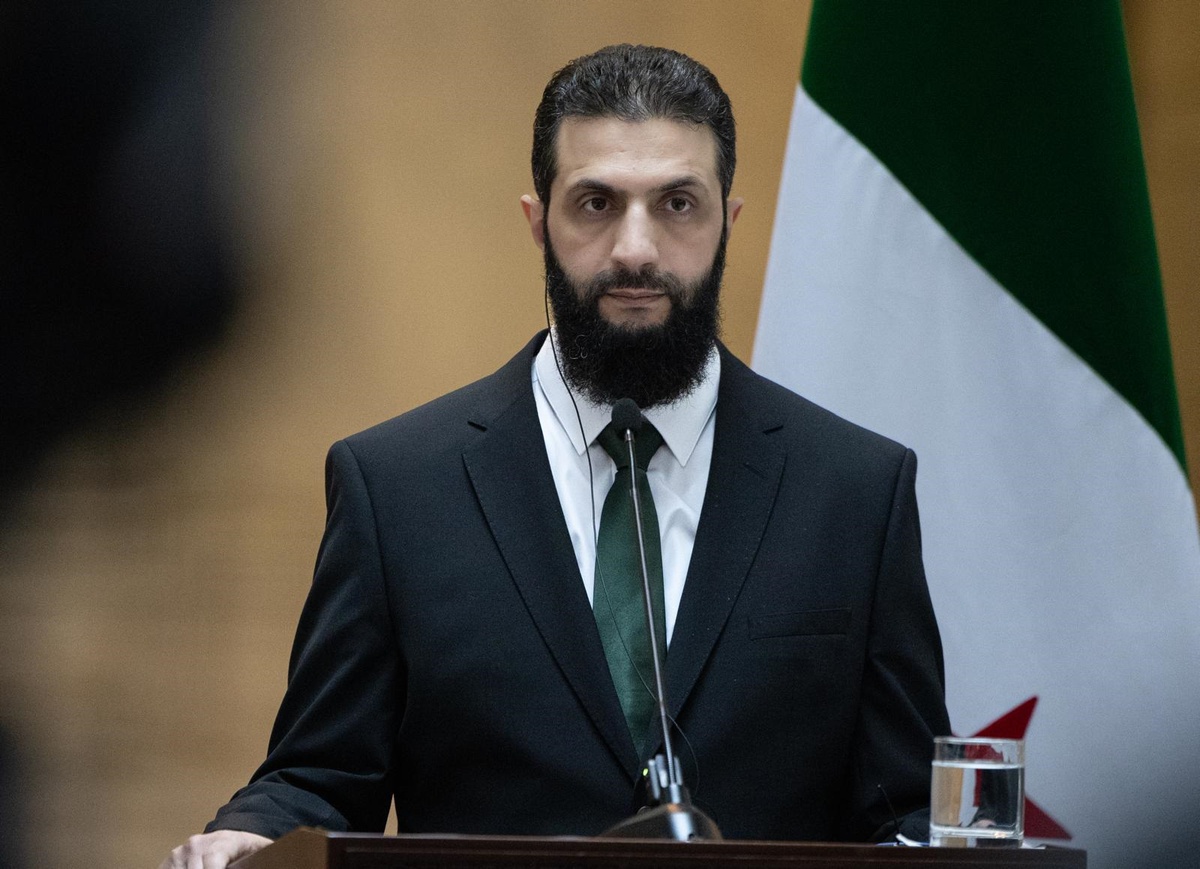 Suriye\'deki Yeni Yönetim, Muhalif Gruplarla Anlaşma Sağladı