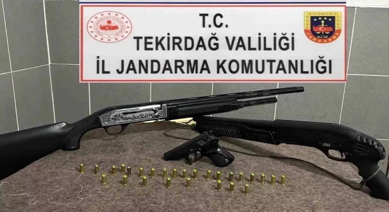 Tekirdağ\'da Uyuşturucu ve Silah Operasyonu