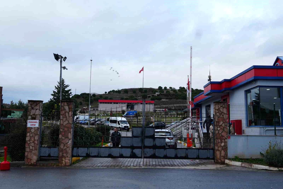 Balıkesir\'de Mühimmat Fabrikasında Patlama: 11 Ölü