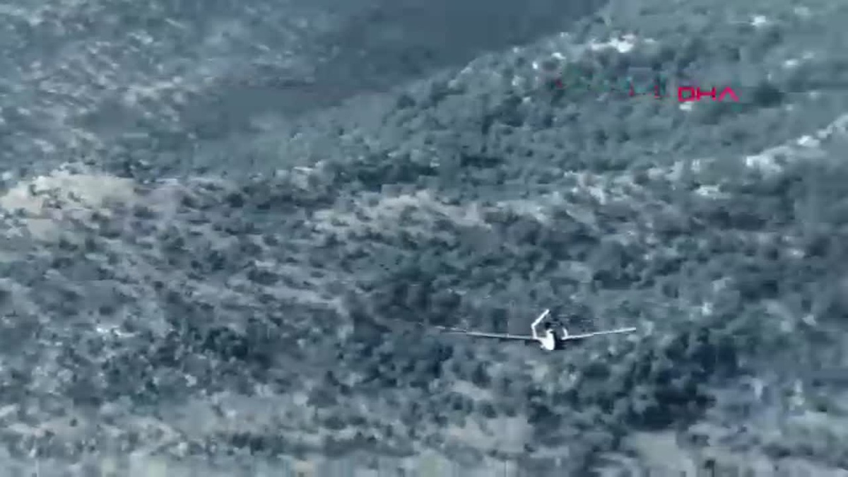20 PKK-YPG\'li terörist ve Irak\'ın kuzeyindeki Pençe-Kilit bölgesinde tespit edilen 1 PKK\'lı terörist etkisiz hale getirildi