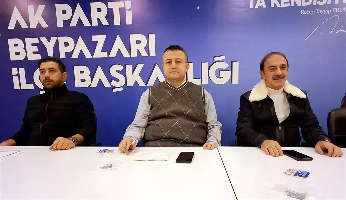 Beypazarı\'nda AK Parti Toplantısı