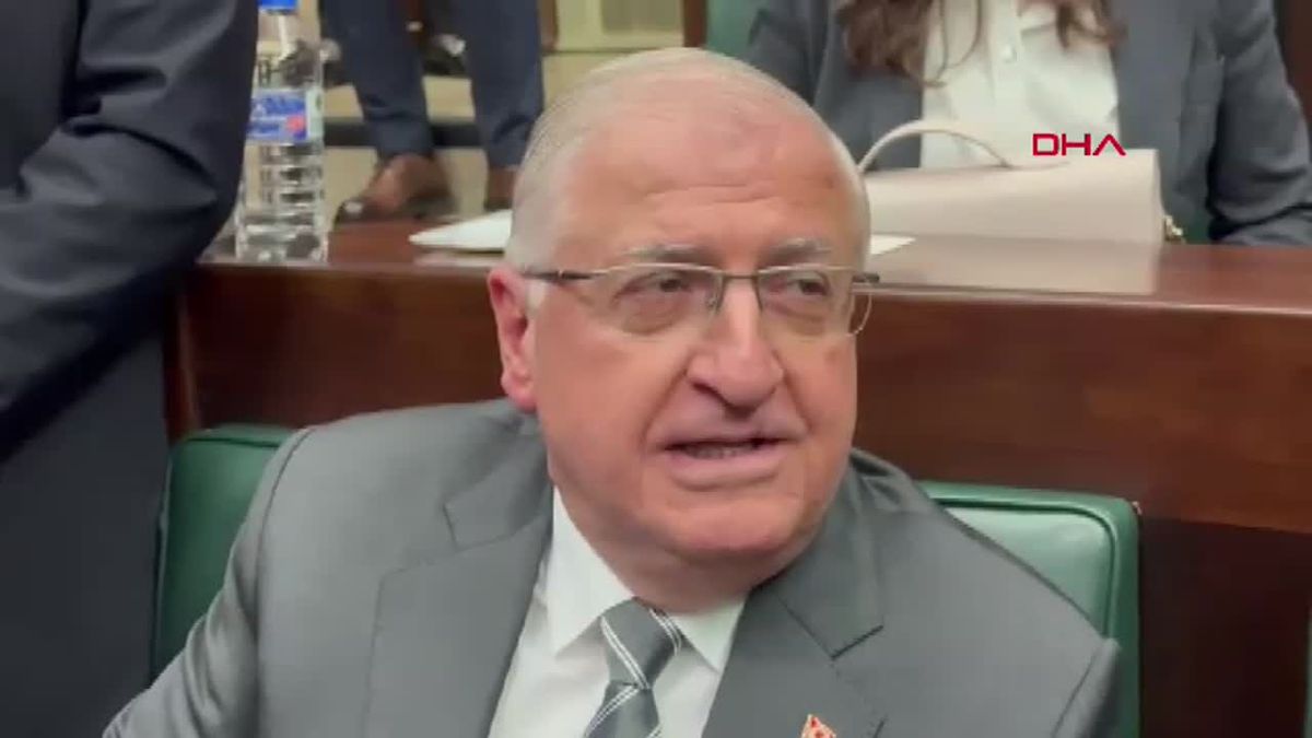 ANKARA -Bakan Güler, Suriye\'deki her gelişmeyi anında sizinle paylaşıyoruz bilmediğiniz hiçbir şey yok