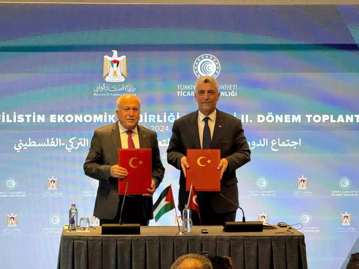 Bakan Bolat: Filistin\'e Ticaret Desteği