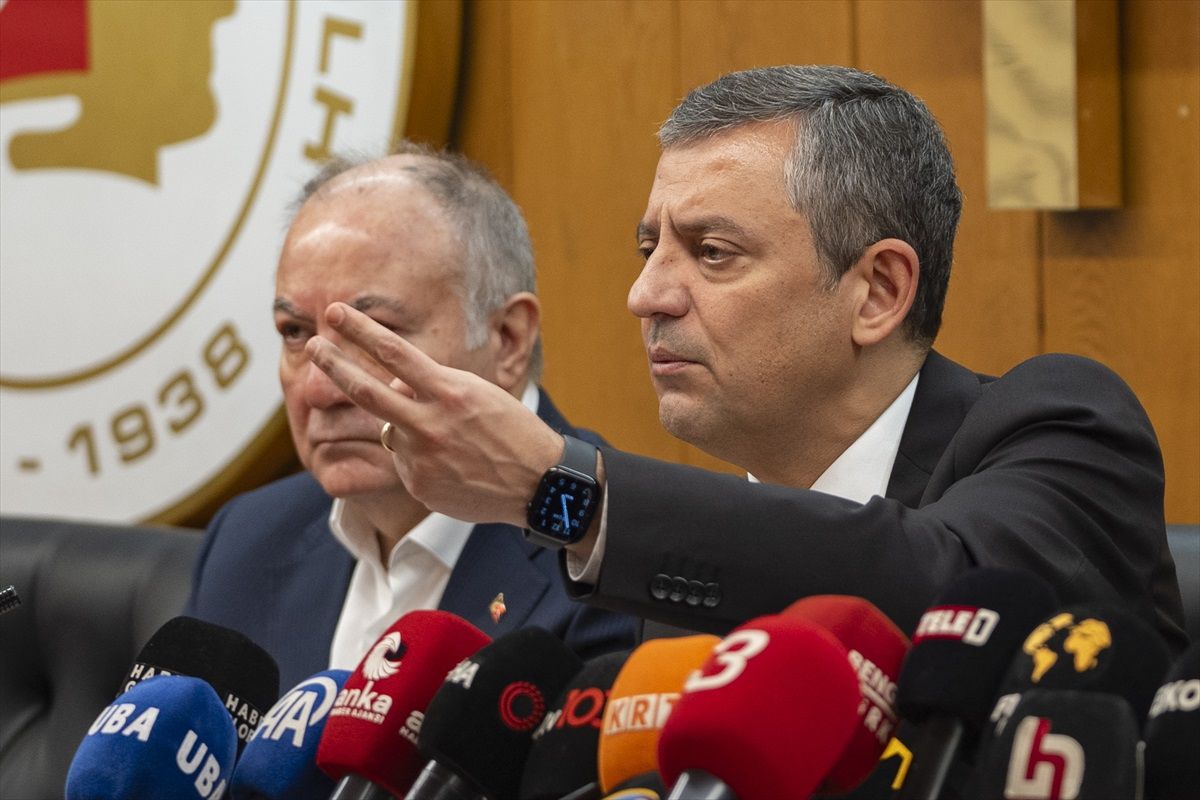 Özgür Özel\'den Asgari Ücret Açıklamaları