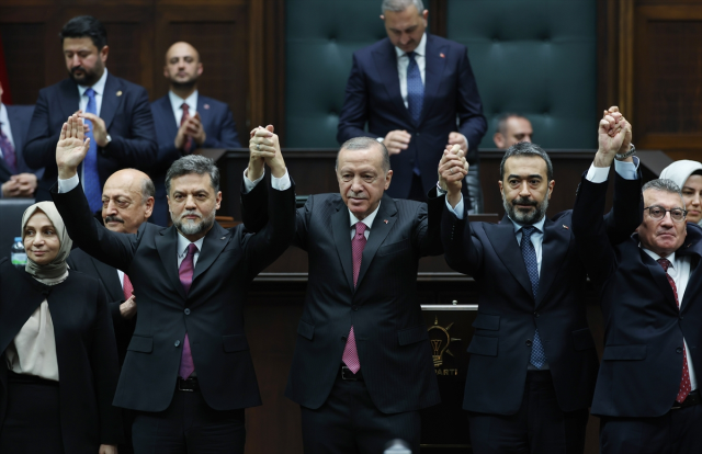 Gelecek Partisi'nden istifa eden Nedim Yamalı, AK Parti'ye katıldı