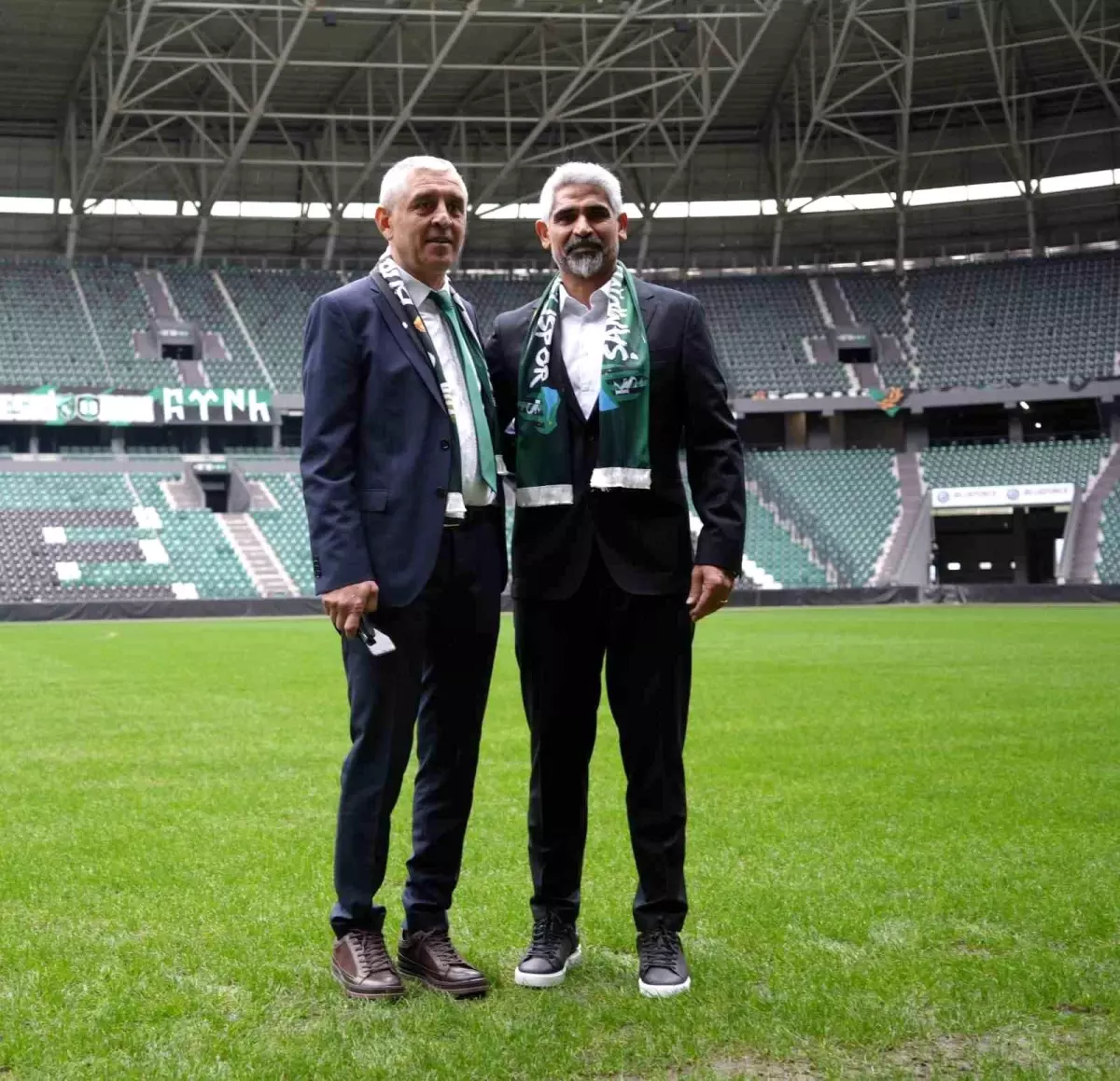 Kocaelispor, İsmet Taşdemir ile Anlaştı