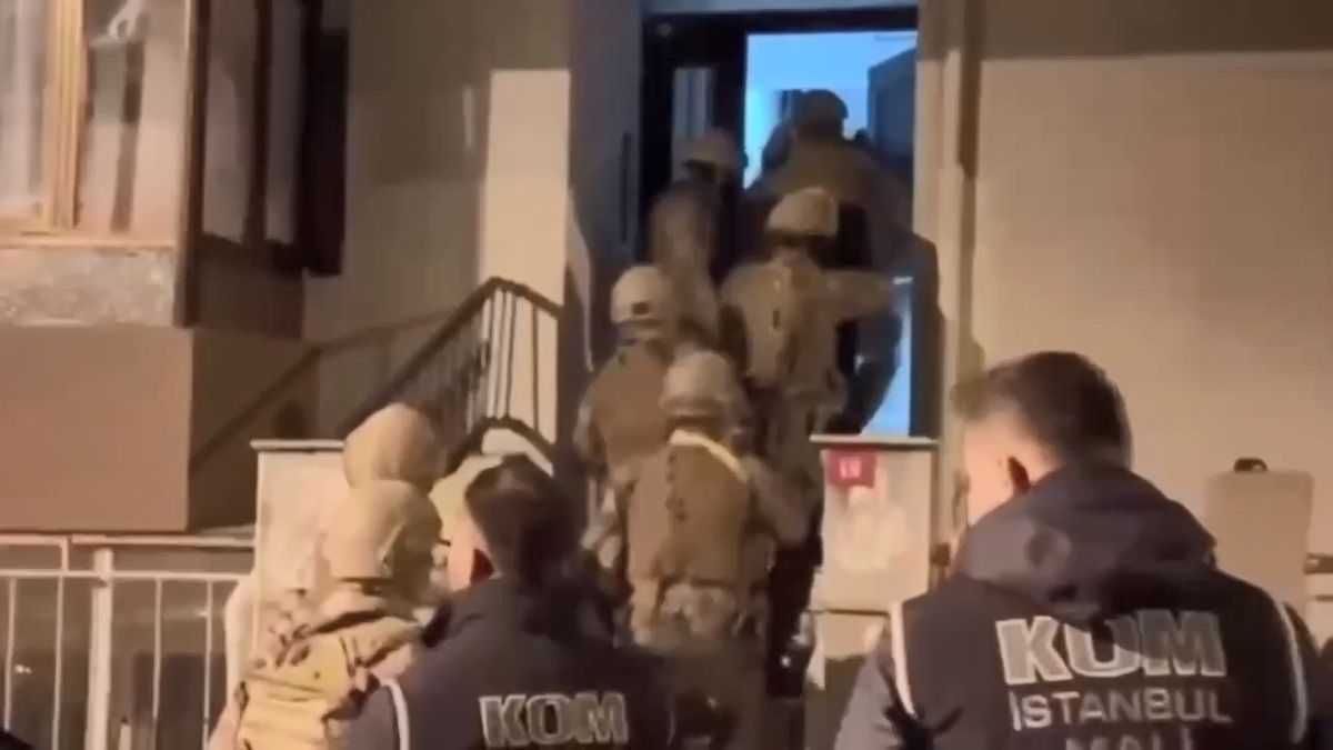 İstanbul\'da Tefecilere Operasyon: 3 Gözaltı