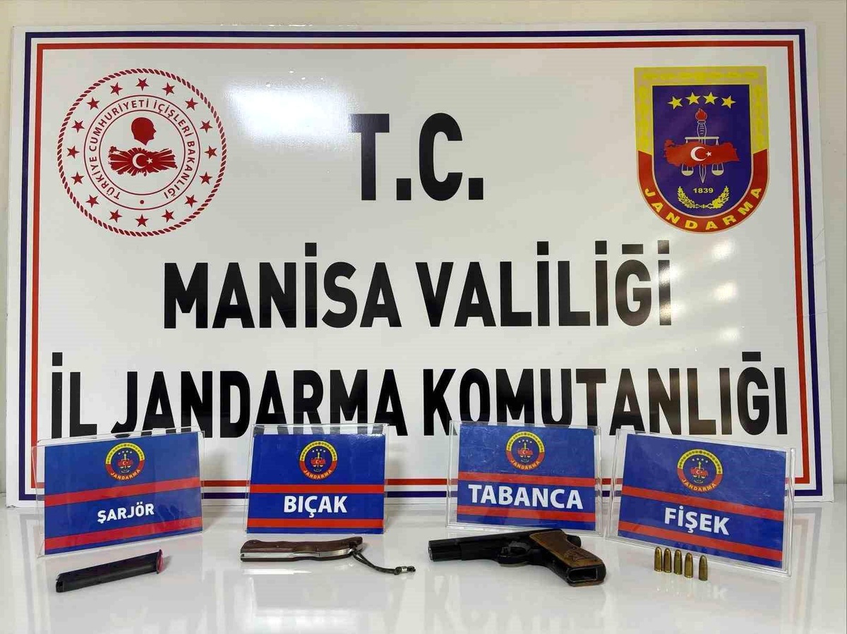 Salihli\'de Şüpheli İle El Yapımı Tabanca Ele Geçirildi