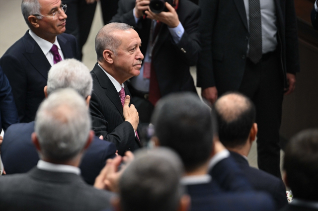 Merakla beklenen konuşması başladı! İşte Cumhurbaşkanı Erdoğan'ın asgari ücret mesajı