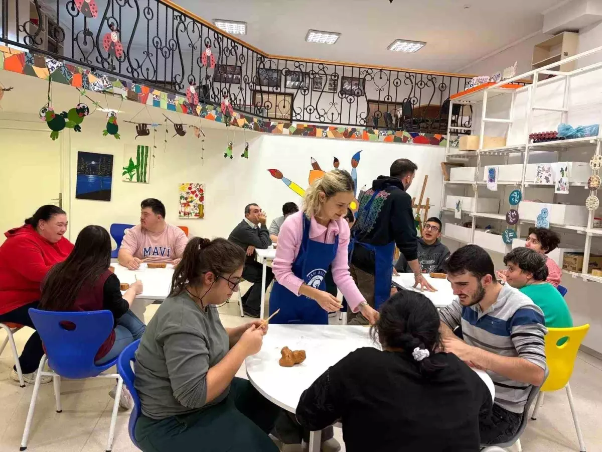 Odunpazarı\'nda Engelsiz Seramik Atölyesi Başladı