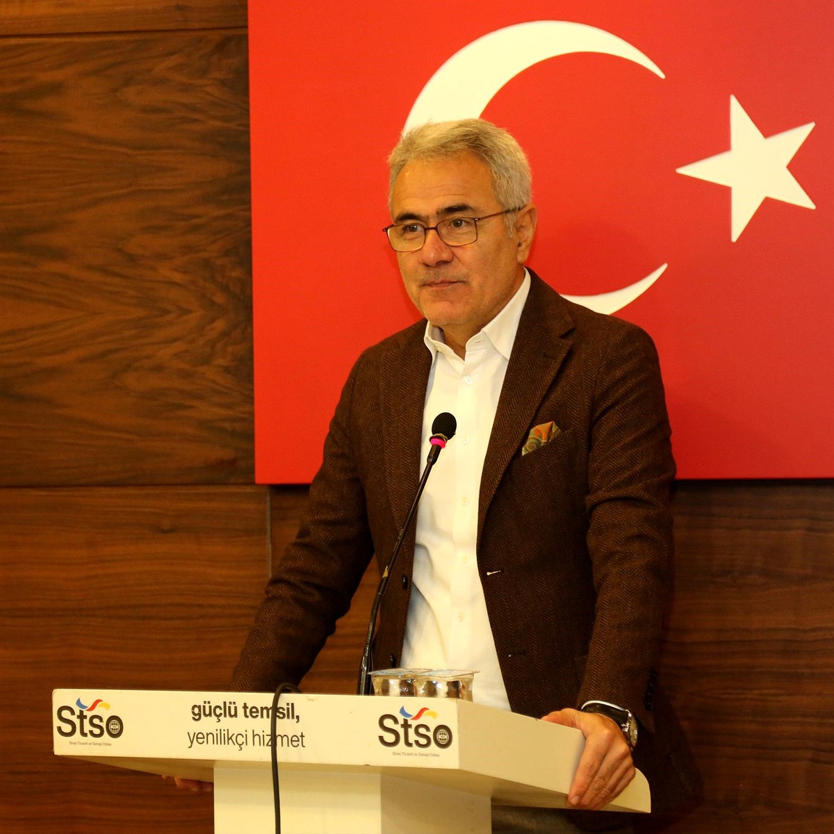 Özdemir\'den Asgari Ücret Değerlendirmesi