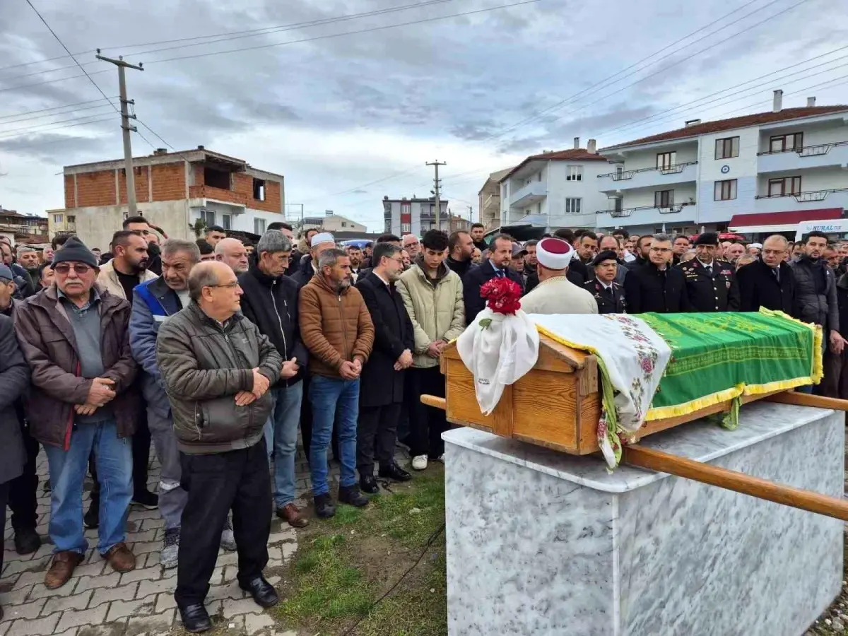 Mühimmat Fabrikası Patlamasında Ölen Seda Akın Toprağa Verildi