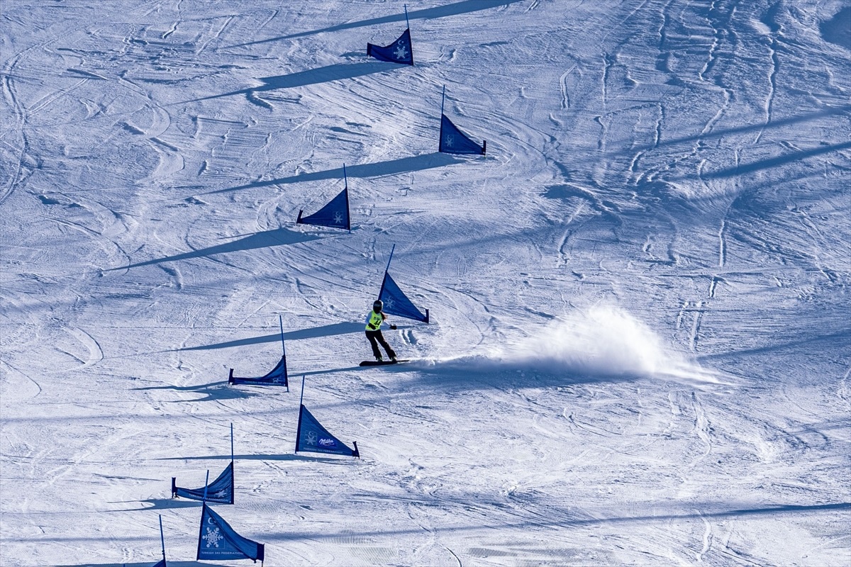 Snowboard Seçmeleri Erzurum\'da Tamamlandı
