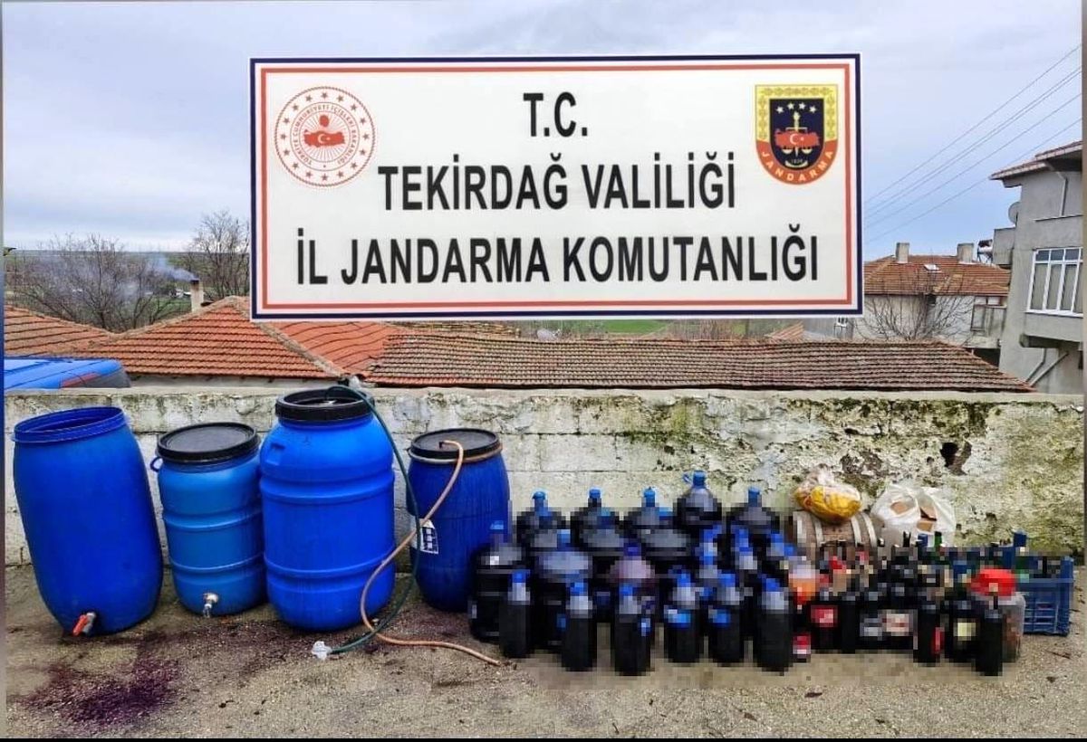 Tekirdağ\'da Yılbaşı Öncesi Kaçak İçki Operasyonu