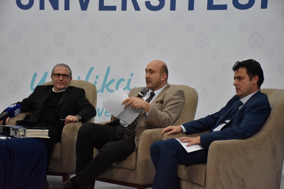 Yapay Zeka ve Toplumsal Dönüşüm Paneli BTÜ\'de