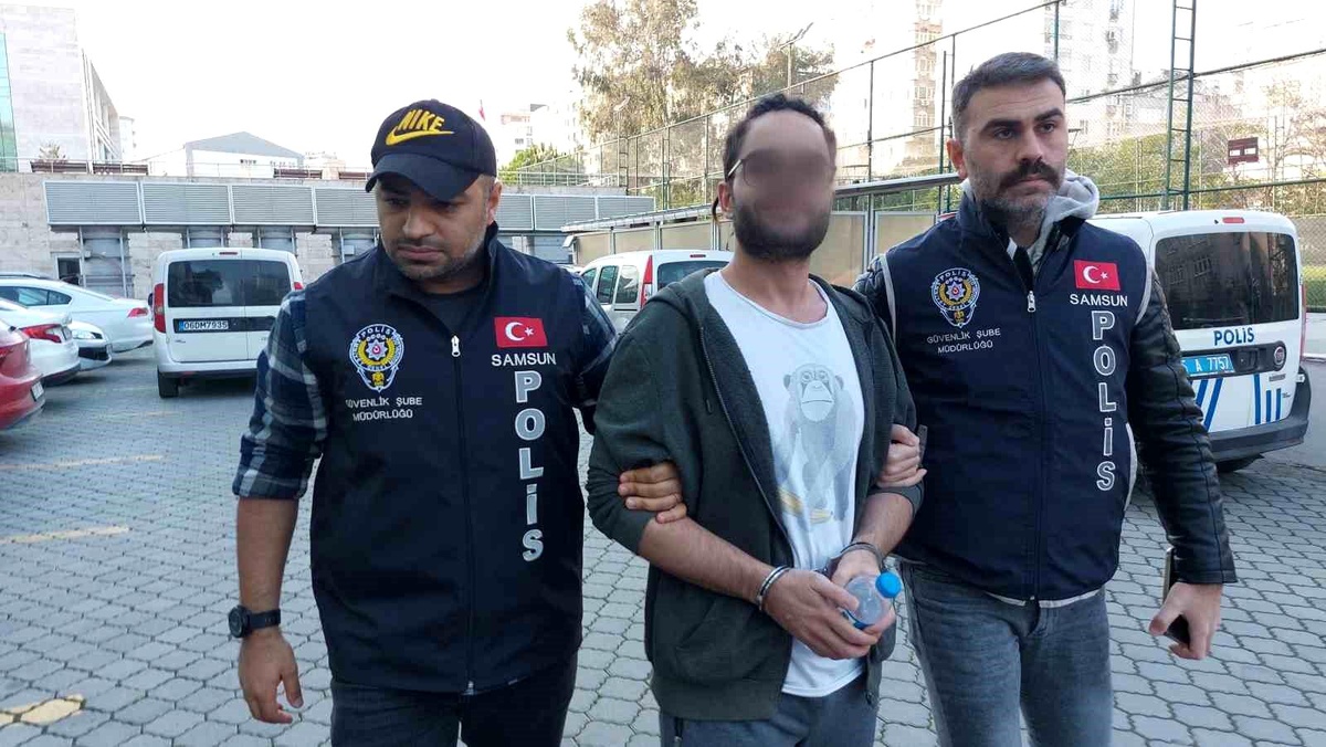 Cumhurbaşkanı\'na Hakaretten Tutuklama