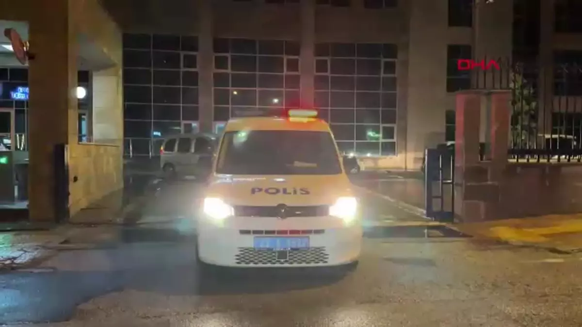 Edirne\'de Sosyal Medya Üzerinden Silah Paylaşanlara Şafak Operasyonu